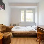 Spodek Standard Apartment